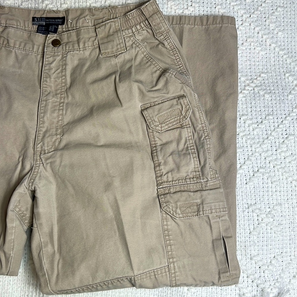5.11 Tactical khaki cargo pants 36/30 - Picture 2 of 8